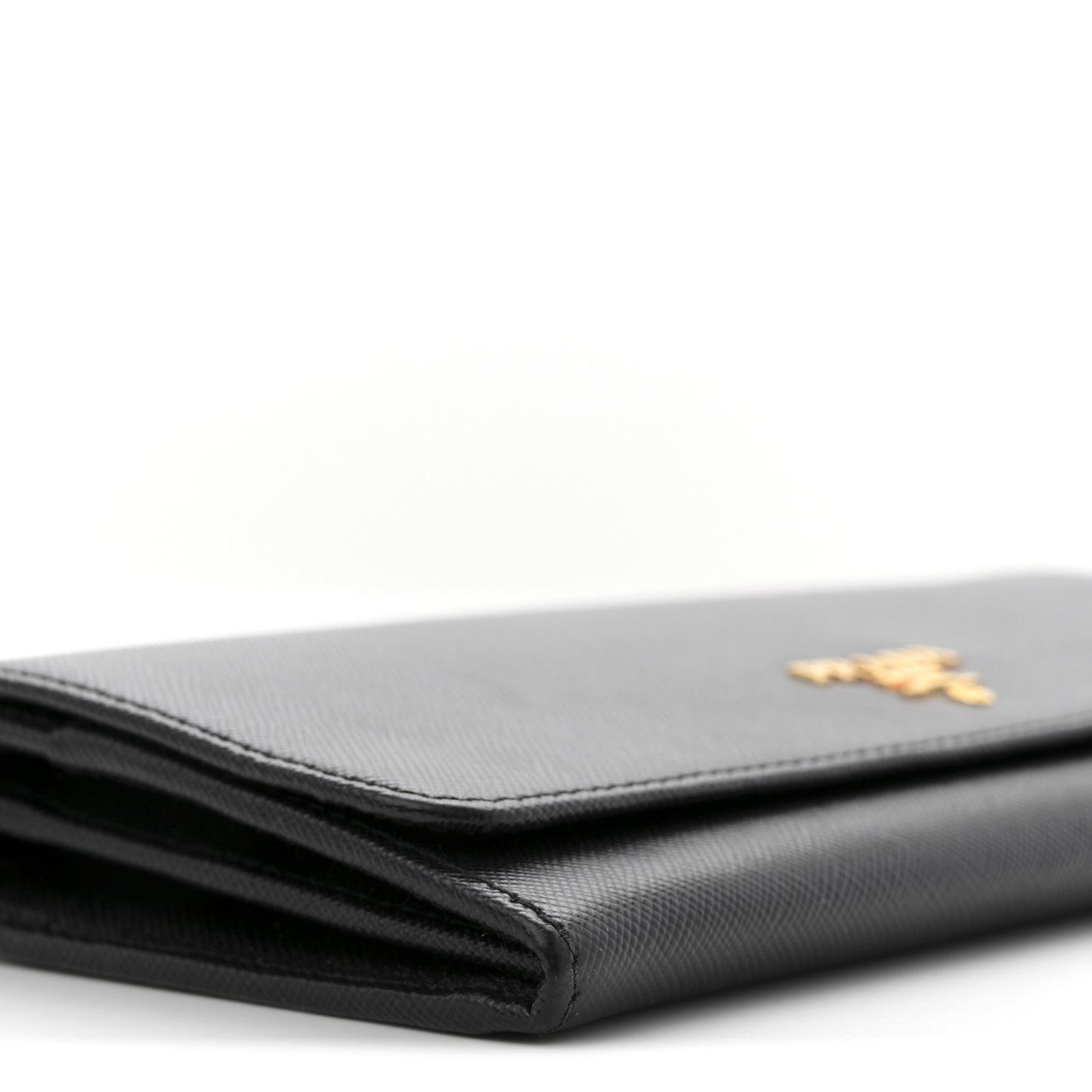 Saffiano Metal Oro Chain Wallet Black