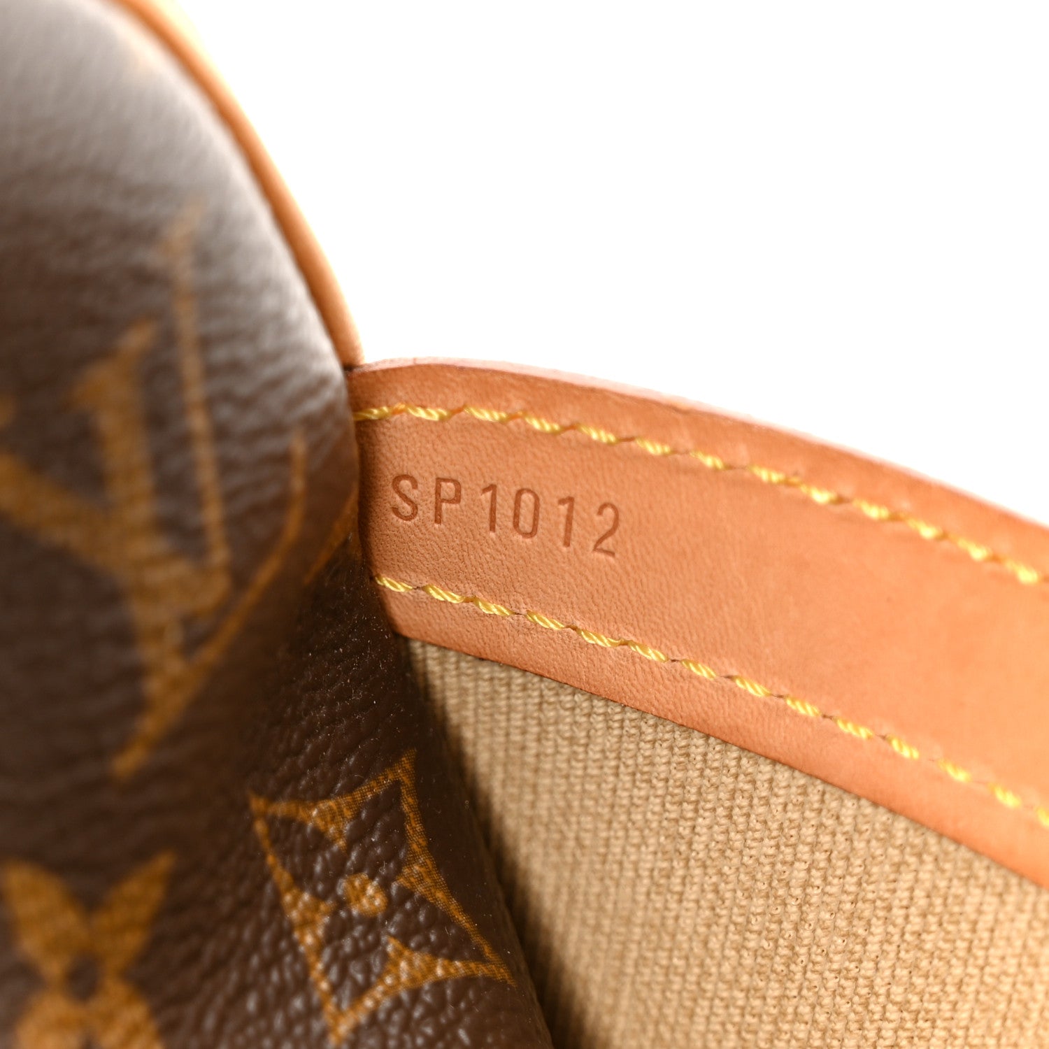 Louis Vuitton Monogram Reporter GM 7 of 11