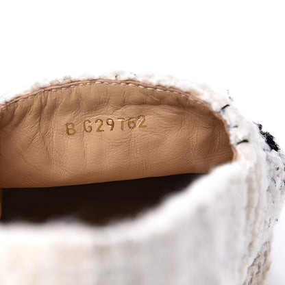 Chanel Tweed CC Espadrilles 41 Ecru White Blue Black 9 of 10