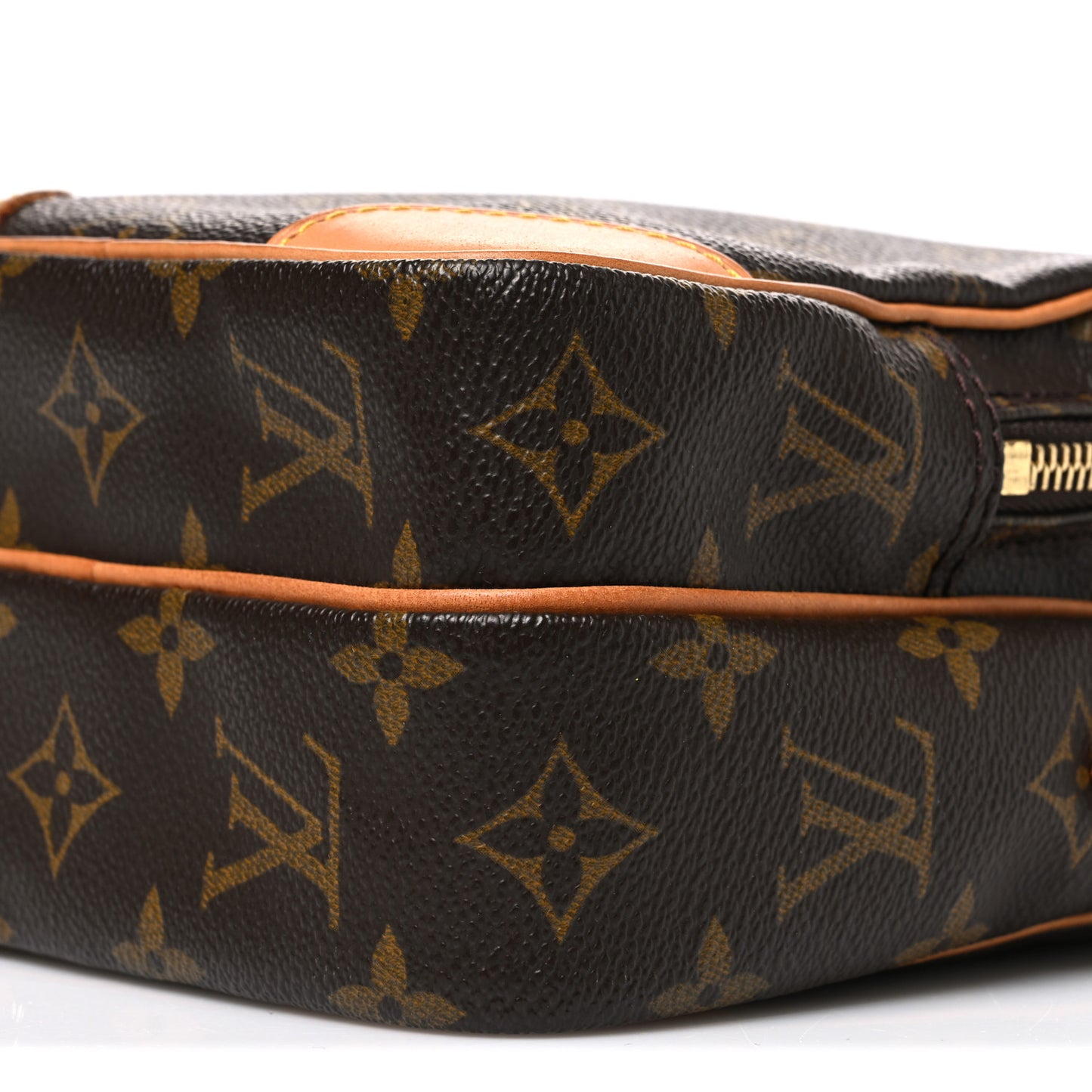 Monogram Amazone