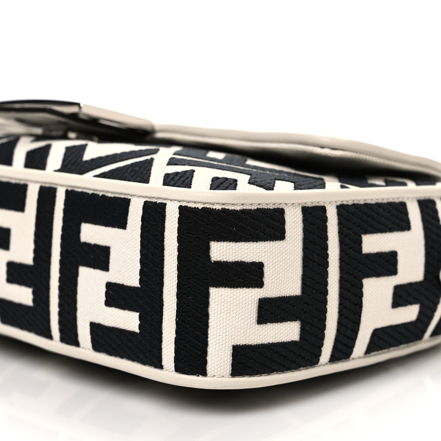 Canvas Vitello King FF Embroidered Baguette White Black