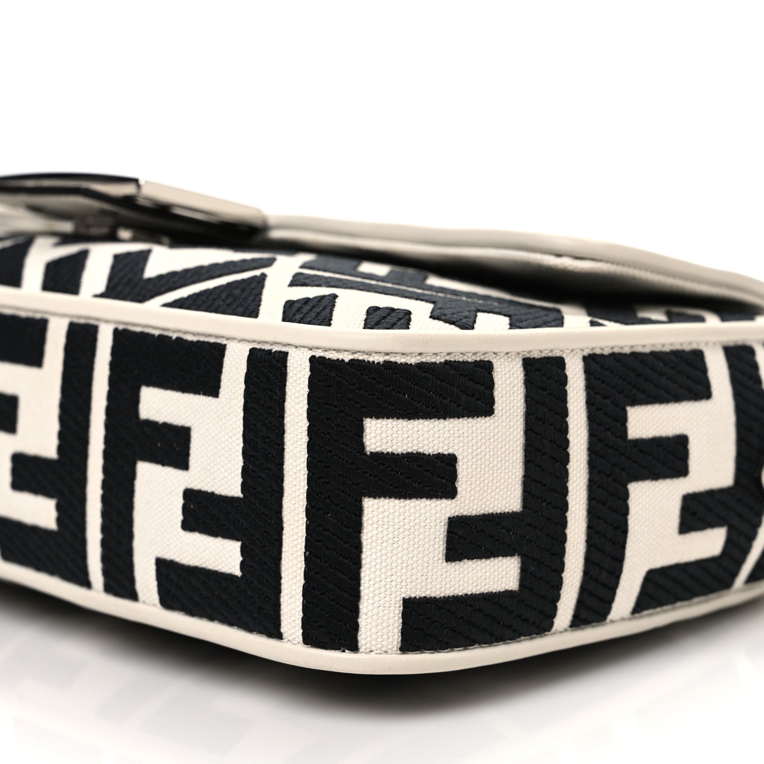 Fendi Canvas Vitello King FF Embroidered Baguette White Black 10 of 11
