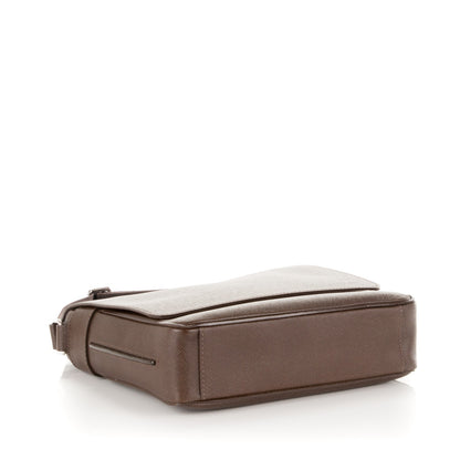 Louis Vuitton Taiga Roman PM Messenger Grizzli 4 of 7
