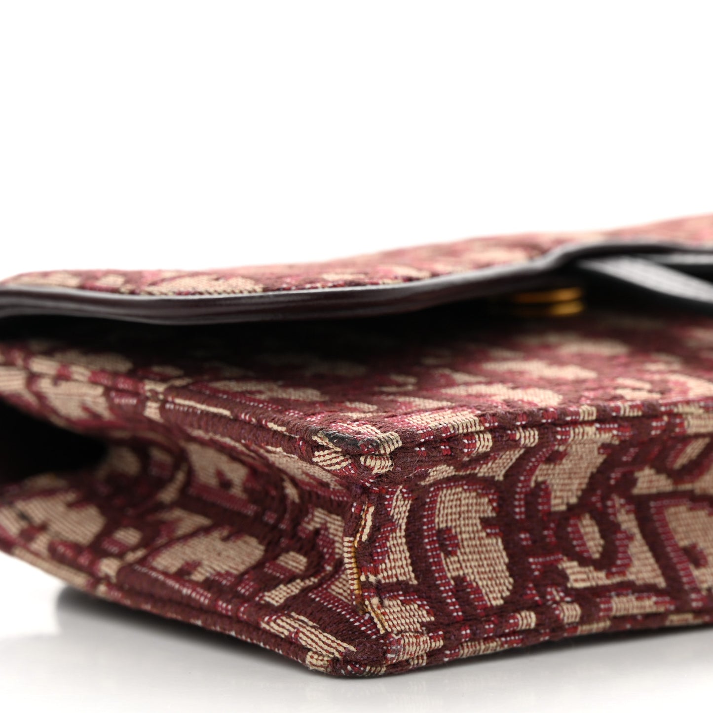 Oblique Saddle Belt Bag Bordeaux