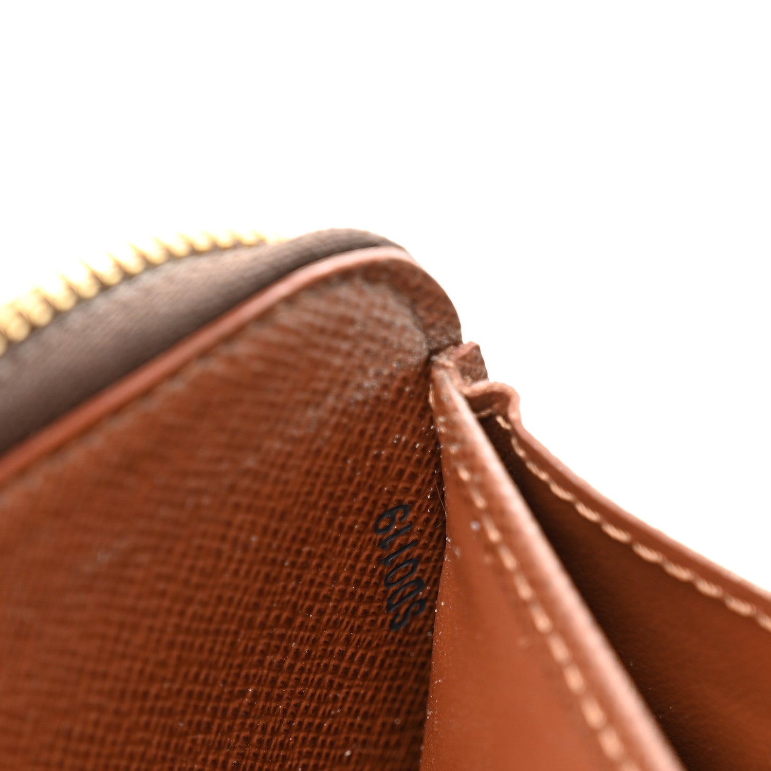 Louis Vuitton Monogram Zippy Wallet 7 of 7