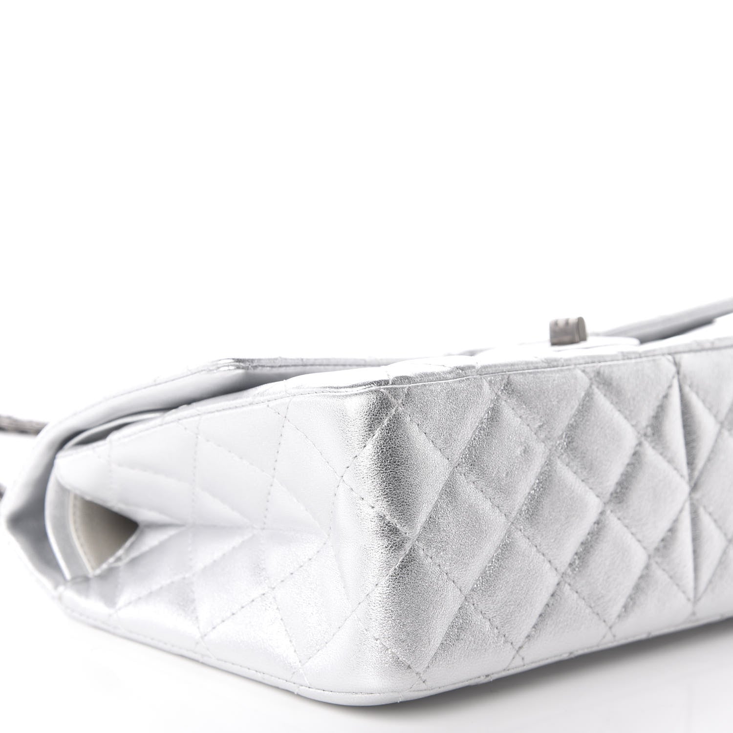 Chanel Metallic Lambskin Quilted 2.55 Reissue 226 Flap Silver 7 of 12