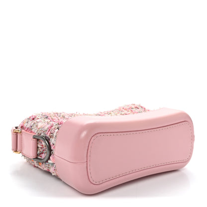 Chanel Tweed Calfskin Small Gabrielle Hobo Light Pink 4 of 10