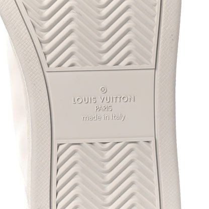 Louis Vuitton Monogram Calfskin Rivoli High Top Sneakers 9.5 White 6 of 8