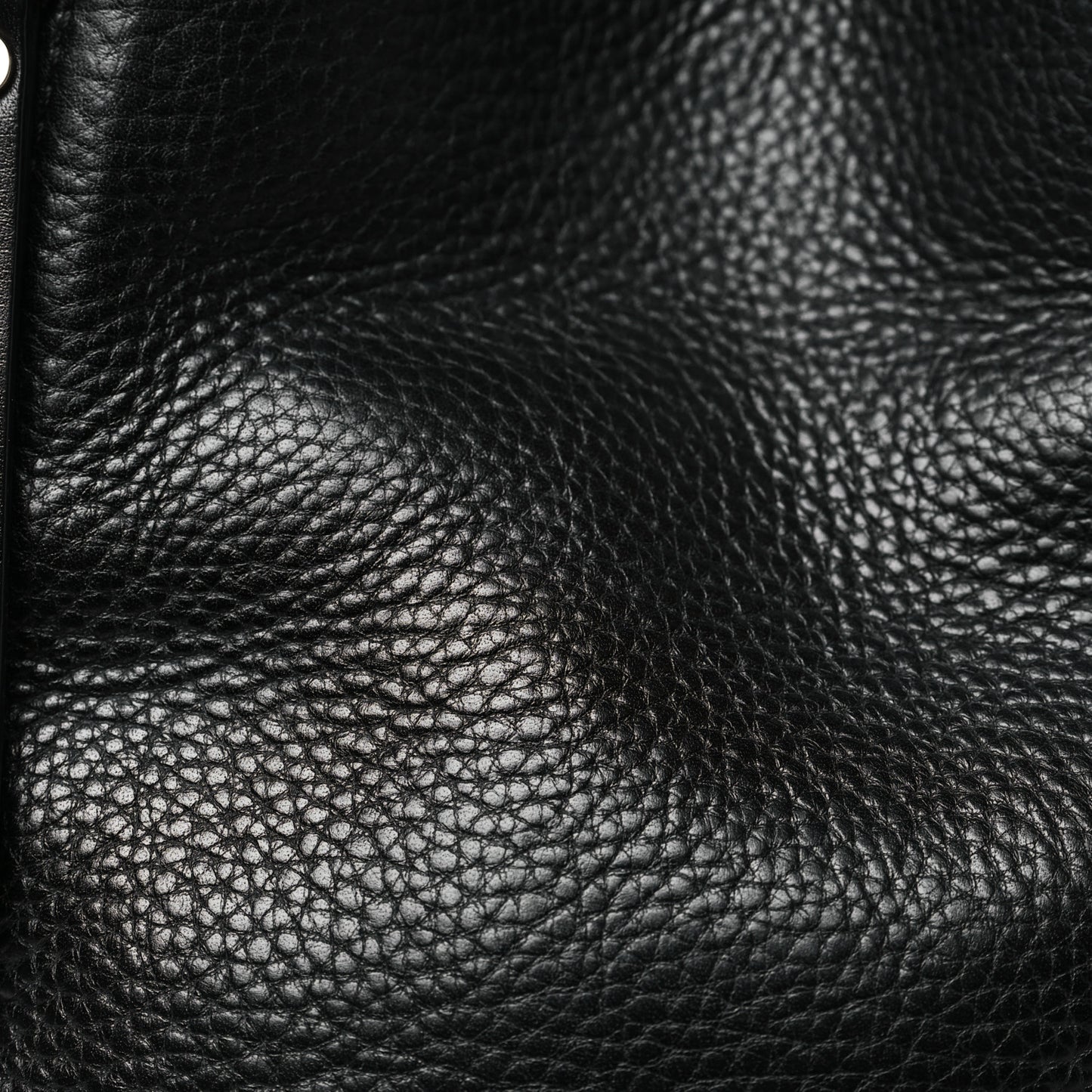 Grainy Calfskin House Check Small Maidstone Black