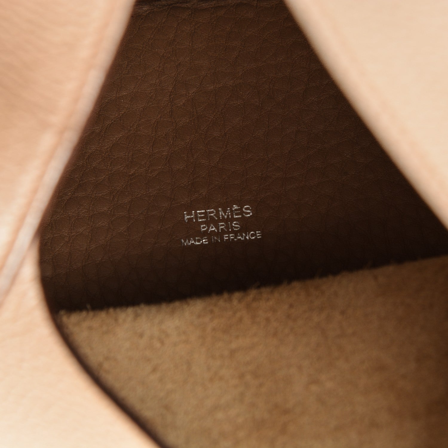 Hermes Taurillon Clemence Picotin 18 PM Biscuit 6 of 10