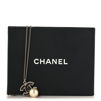 Chanel Pearl CC Drop Necklace Silver Black 5 of 5