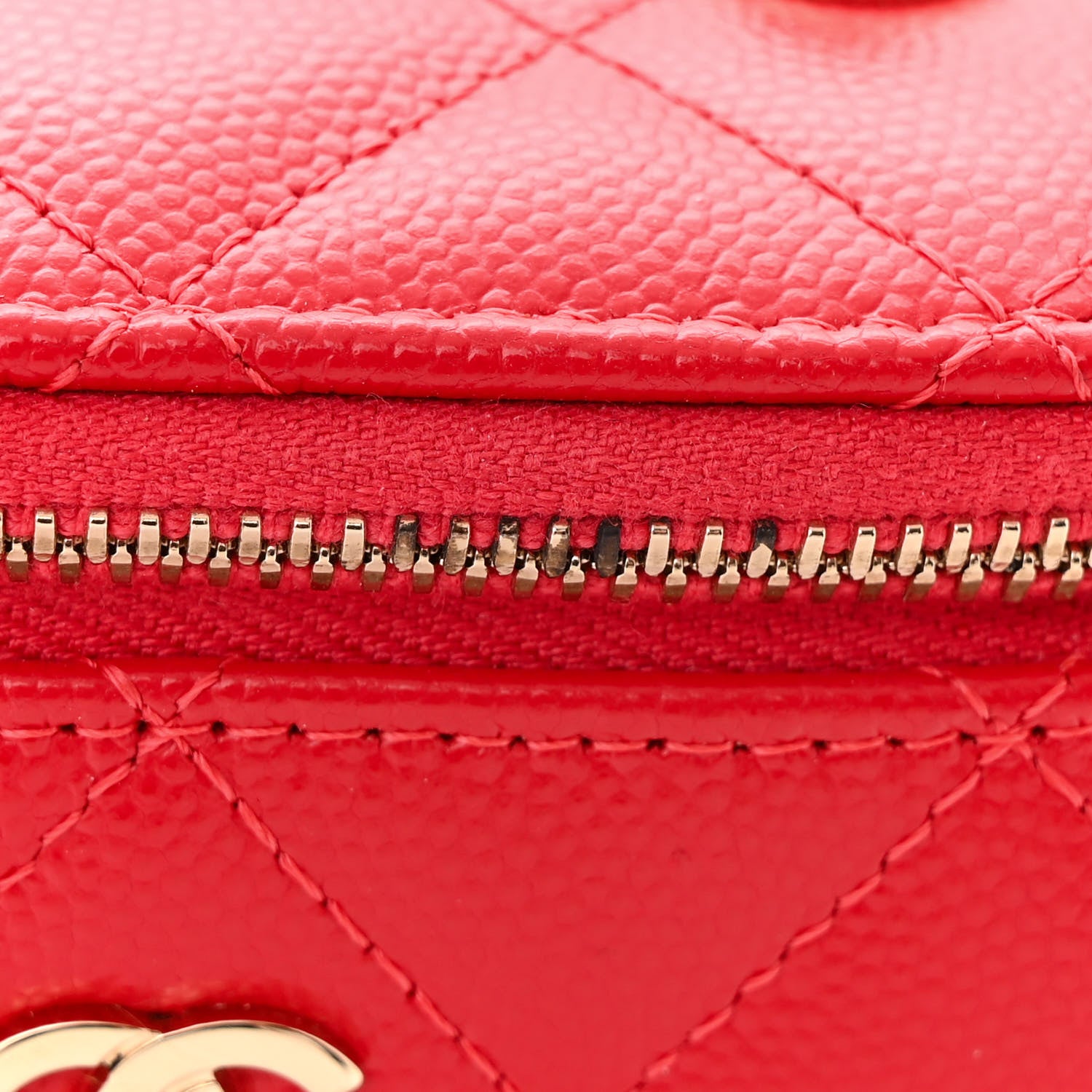 Chanel Caviar Quilted Mini Vanity Case With Chain Red 11 of 12