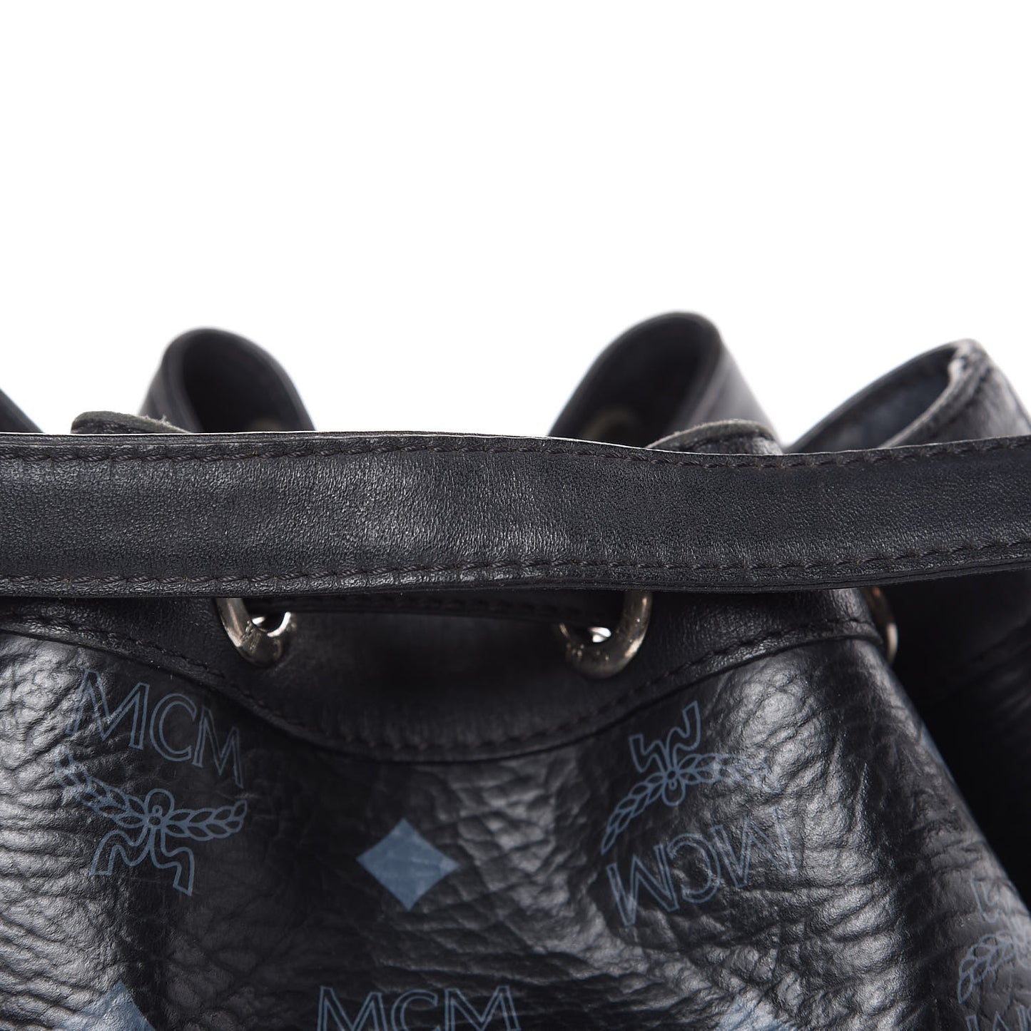 Visetos Essential Drawstring Bucket Bag Black