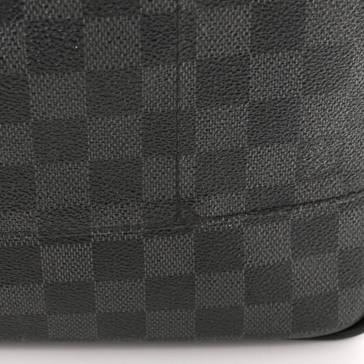 Louis Vuitton Damier Graphite Icare 11 of 16