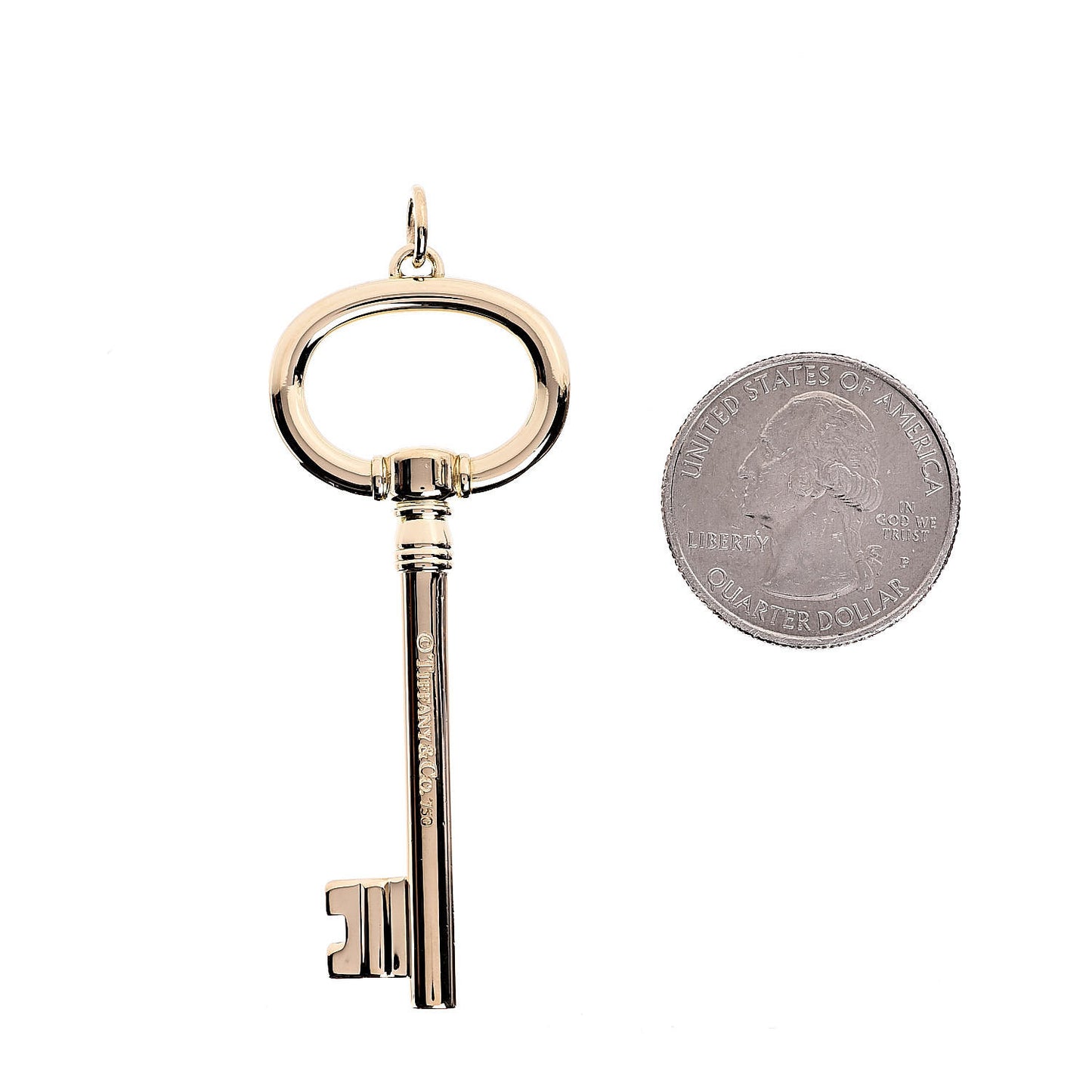 18K Yellow Gold Large Oval Key Pendant
