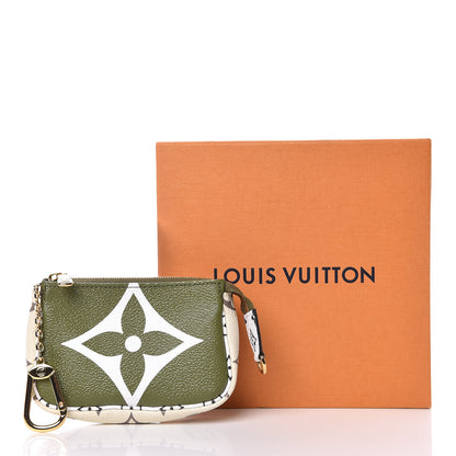 Louis Vuitton Monogram Giant Micro Pochette Accessories Kaki White 10 of 10