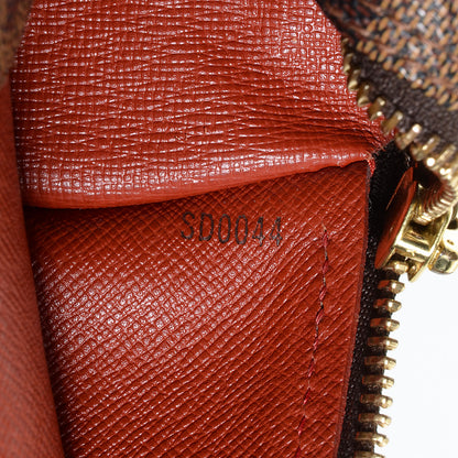 Louis Vuitton Damier Ebene Papillon 26 7 of 7