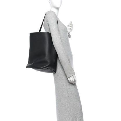 The Row Grained Calfskin Large N/S Park Tote Black 2 of 10