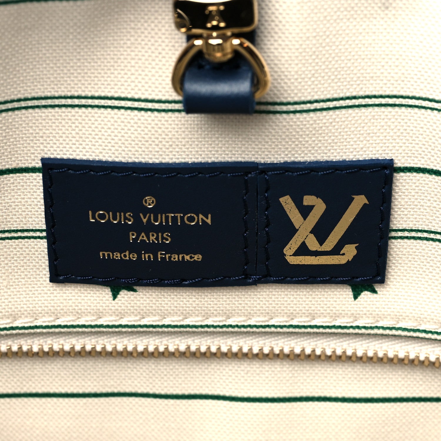 Louis Vuitton Jacquard Embroidered Tufted Monogram Hamptons Onthego GM Black 6 of 9