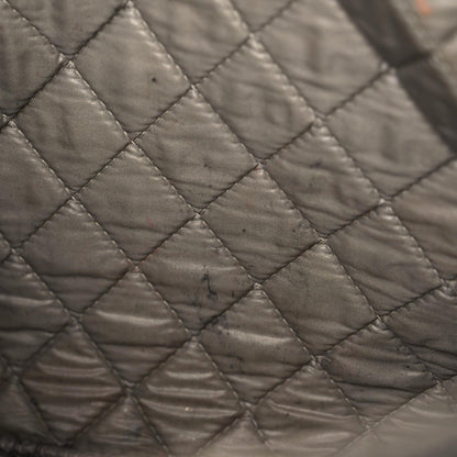 Chanel Cracked Metallic Calfskin Quilted Large Boy Cosmetic Case Silver 16 of 17