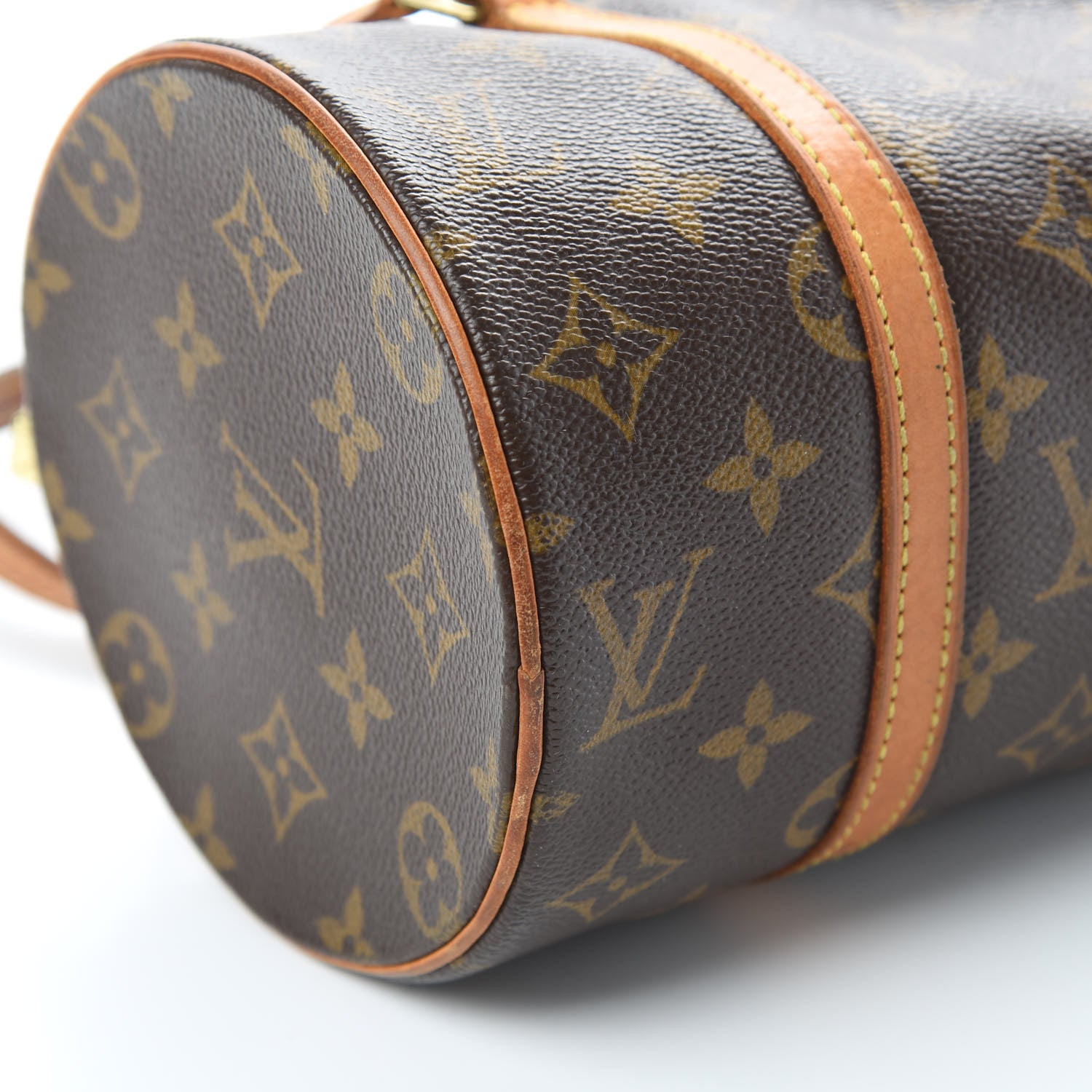 Louis Vuitton Monogram Papillon 26 9 of 14