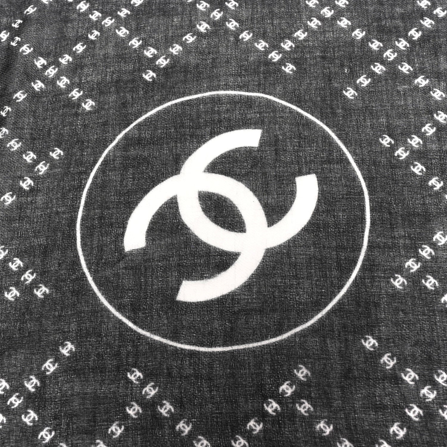 Chanel Cashmere Quilted CC Logo Scarf Black 1872789 – FASHIONPHILE