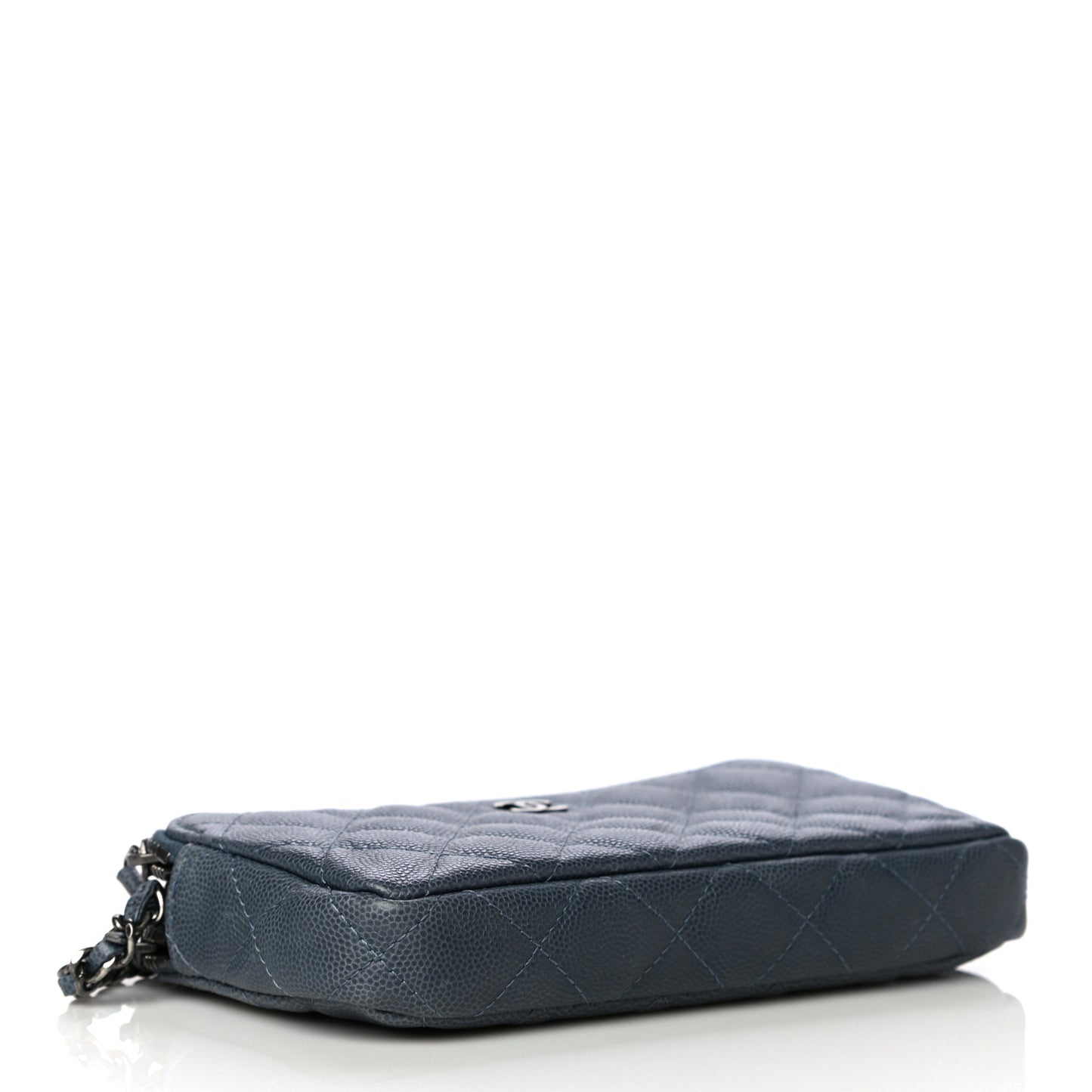 Caviar Quilted Small Clutch With Chain Grey