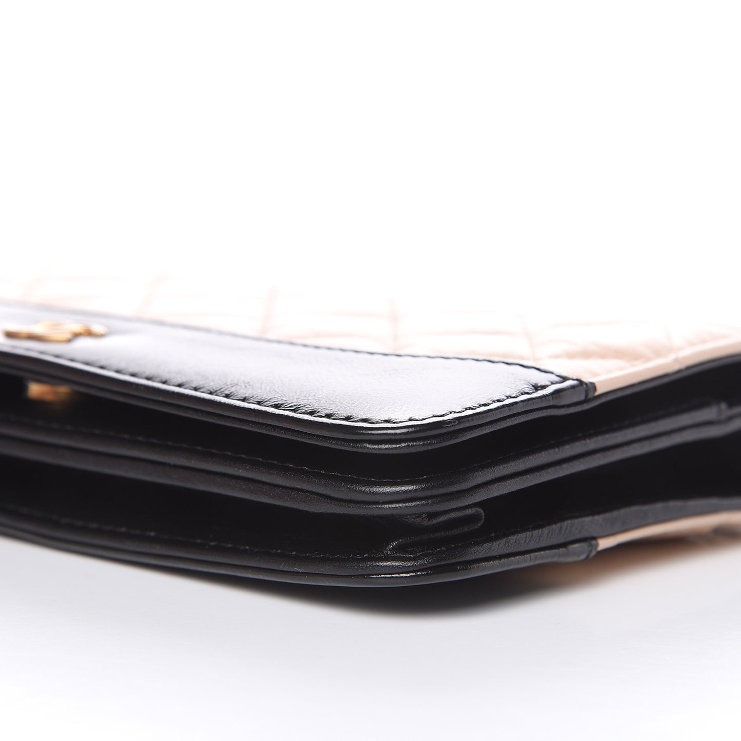Aged Calfskin Quilted Gabrielle Wallet On Chain WOC Beige Black