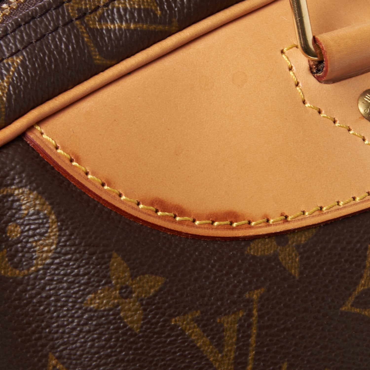 Louis Vuitton Monogram Alize 24 Heures Luggage 11 of 12