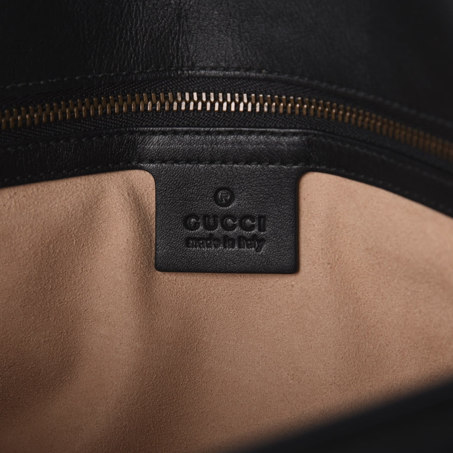 Calfskin Matelasse Medium GG Marmont Shoulder Bag Black