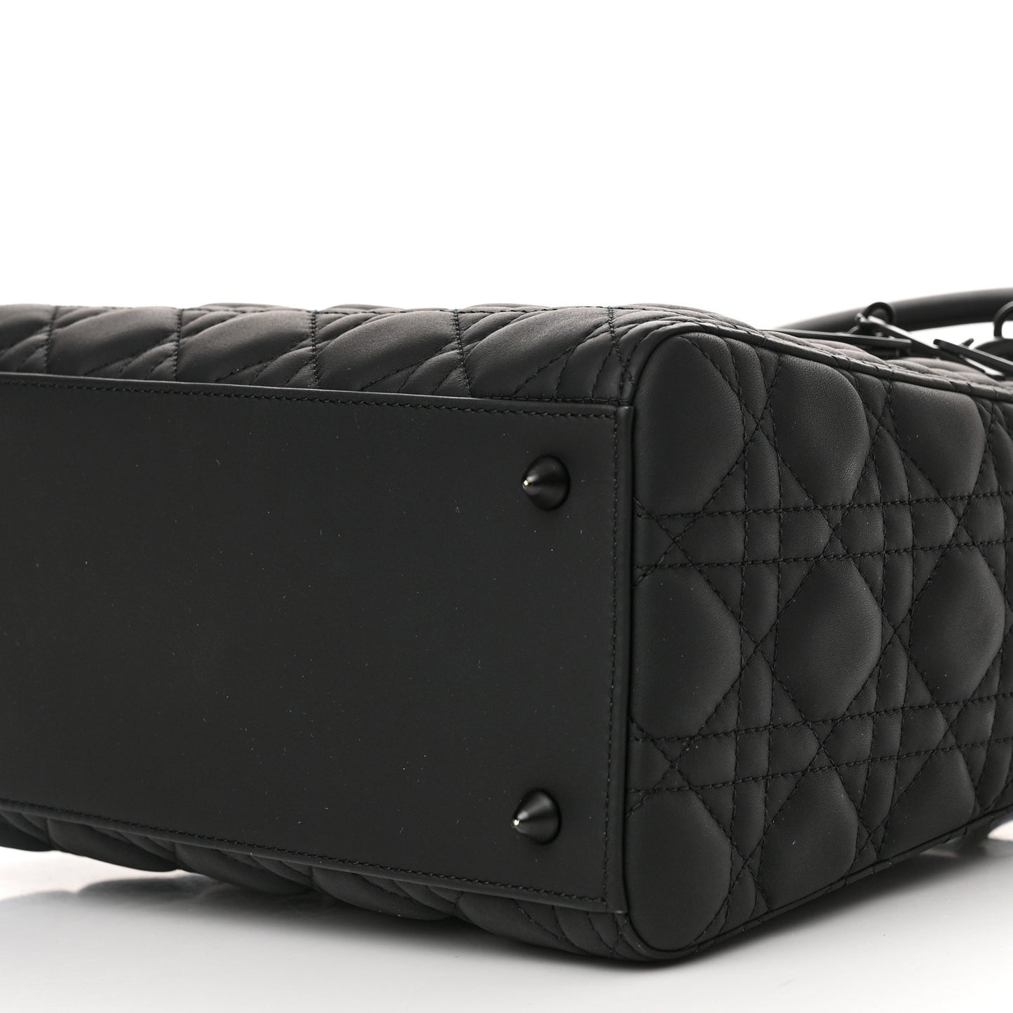 Ultra Matte Calfskin Cannage Medium Lady Dior Black