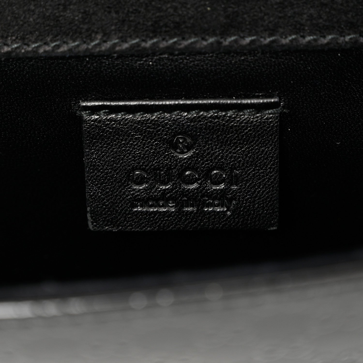 Gucci Patent Microguccissima Small Broadway Clutch Black 6 of 7
