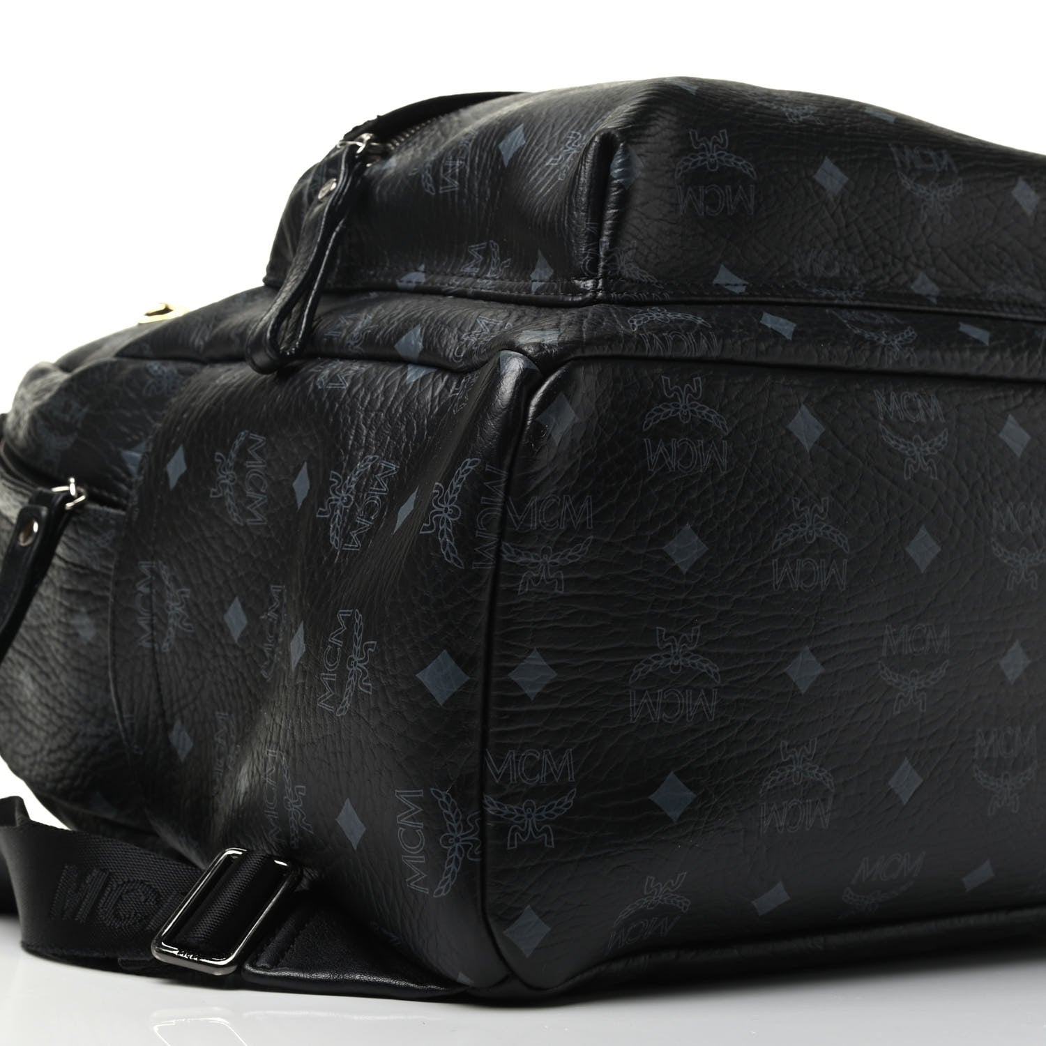 MCM Visetos Medium Sprinkle Stud Stark Backpack Black 8 of 9