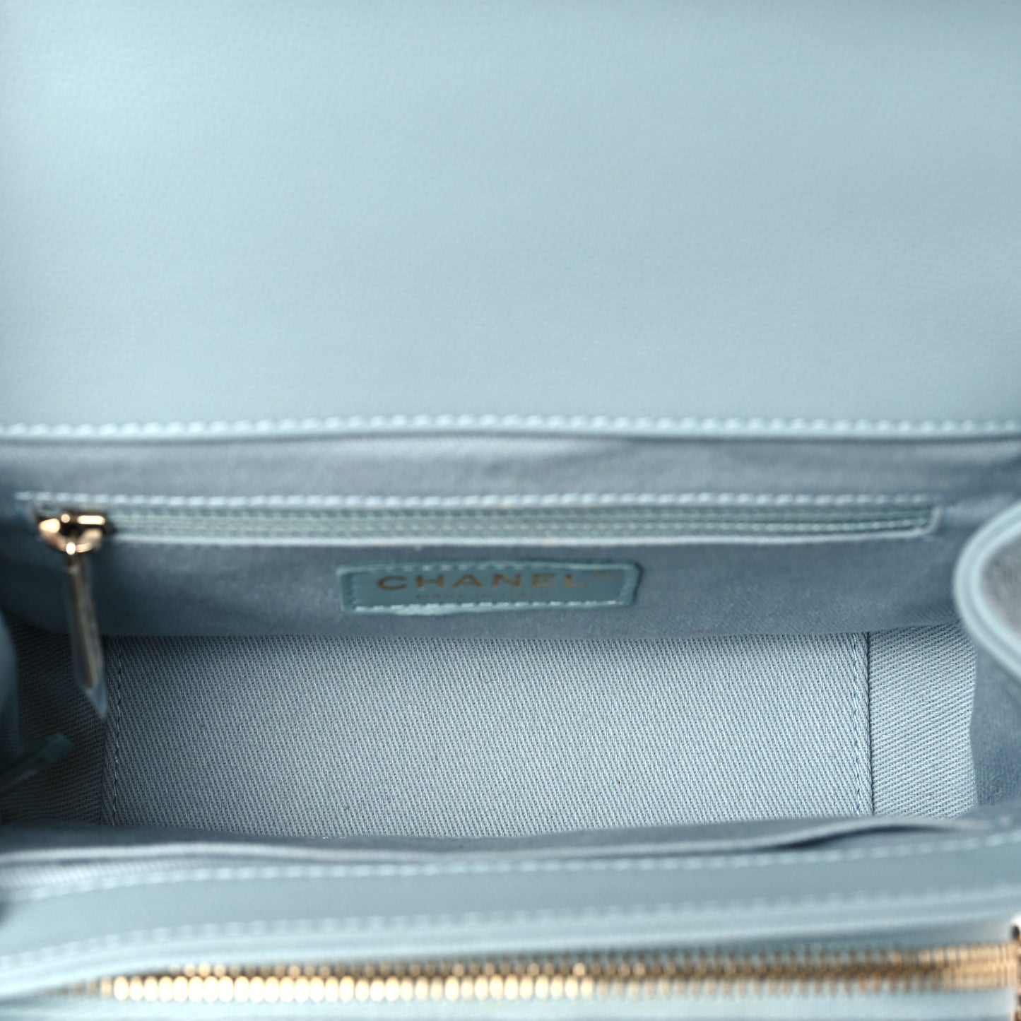 Caviar Quilted Small Business Affinity Flap Light Blue