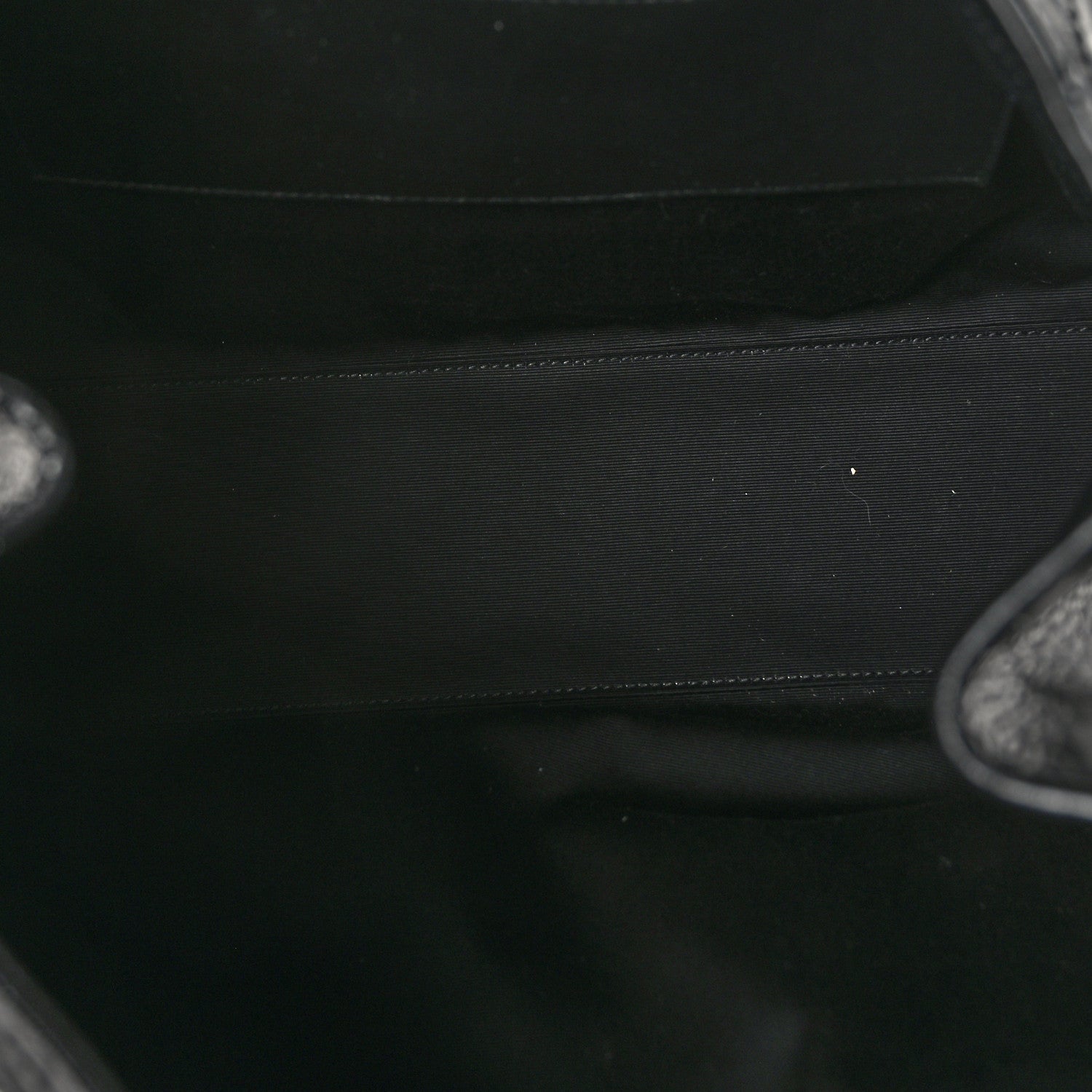 Saint Laurent Crinkled Calfskin Matelasse Monogram Large Niki Shopper Tote Black 5 of 8