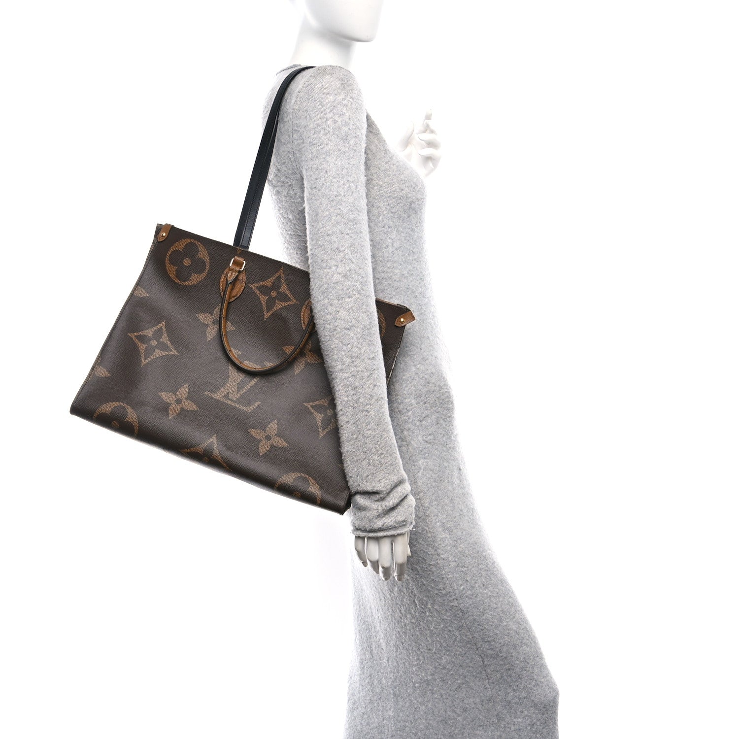 Louis Vuitton Reverse Monogram Giant Onthego GM 2 of 9
