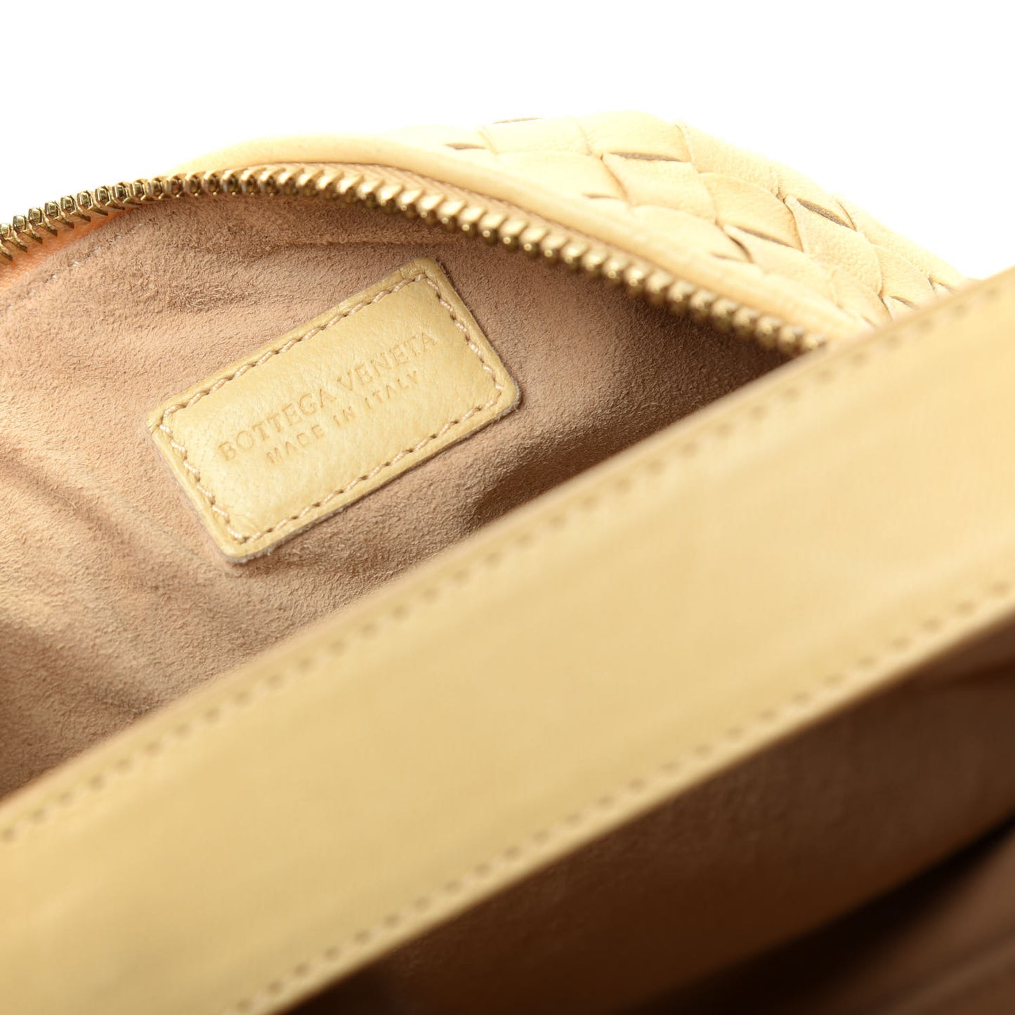 Nappa Intrecciato Large Cosmetic Case Banane
