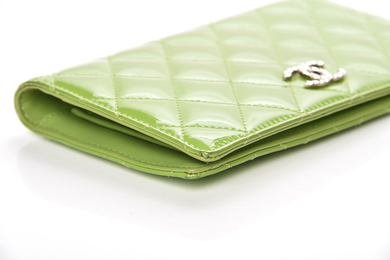 Chanel Patent Quilted Brilliant Yen Wallet Green 10 of 14