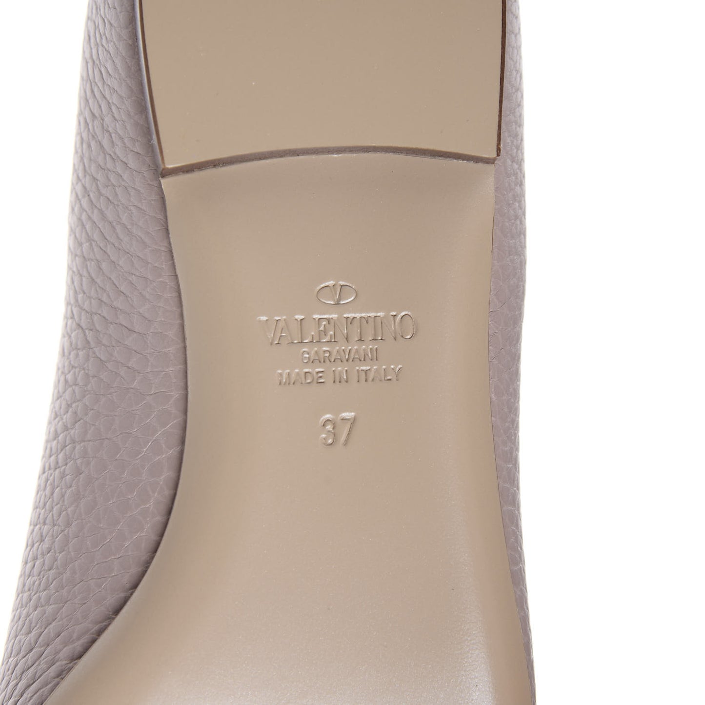 Pebbled Calfskin Rockstud Ankle Strap Ballerina Flats 37 Poudre