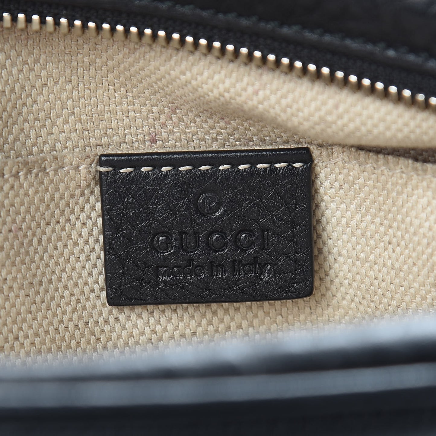 Pebbled Calfskin Small Soho Disco Bag Black