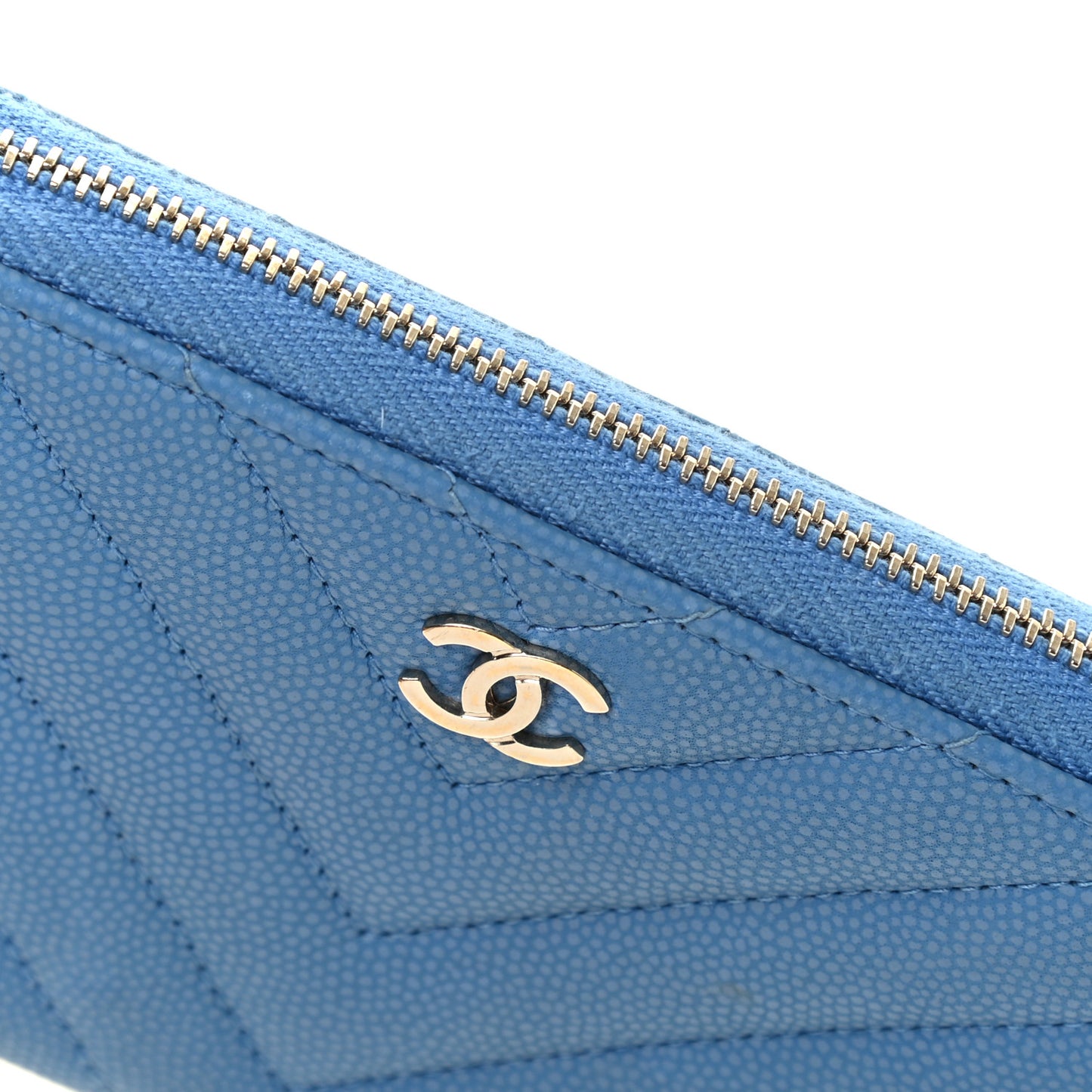 Caviar Chevron Quilted Small Zip Around Wallet Blue