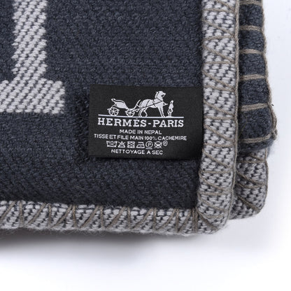 Hermes Cashmere Avalon Rocabar Blanket Anthracite 3 of 3