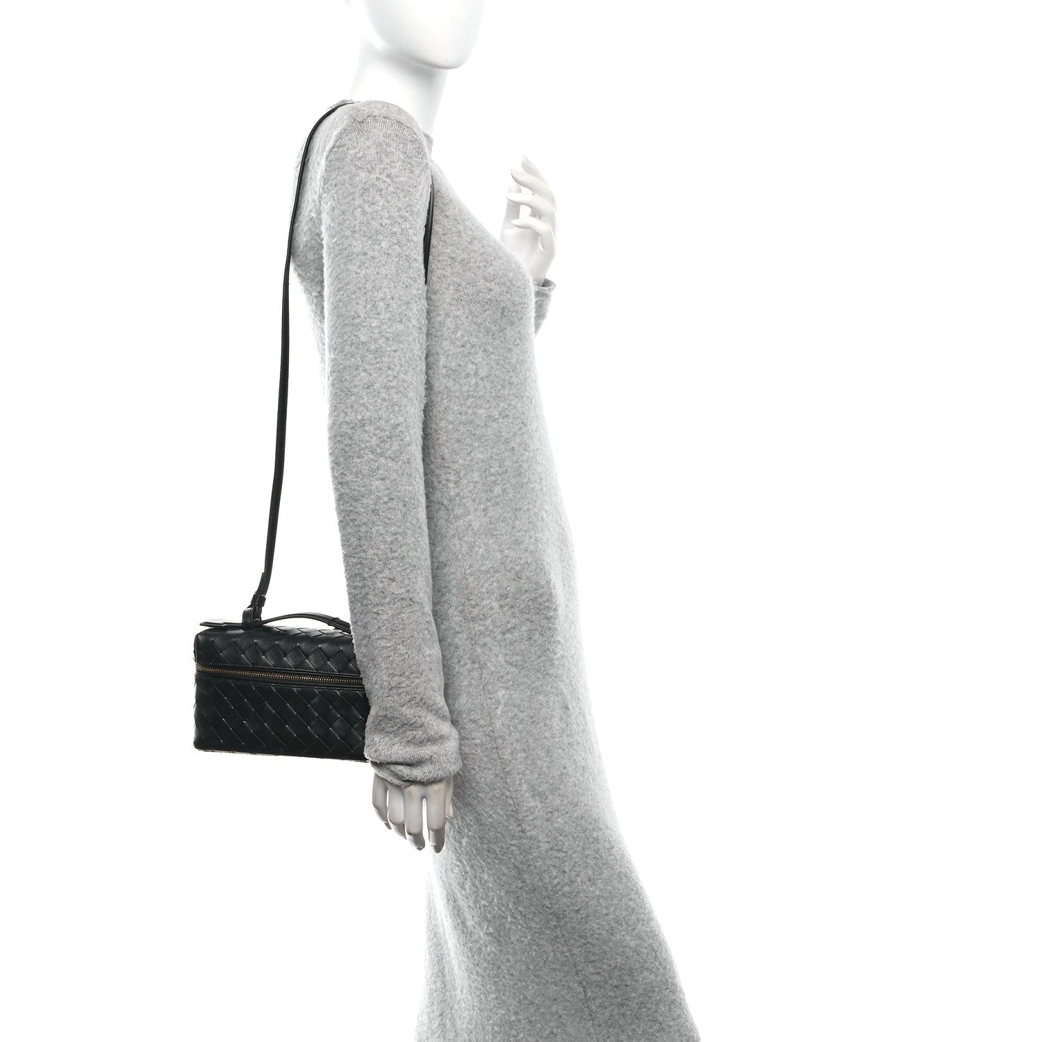 Bottega Veneta Calfskin Intrecciato Bang Bang Vanity Case Black 2 of 11