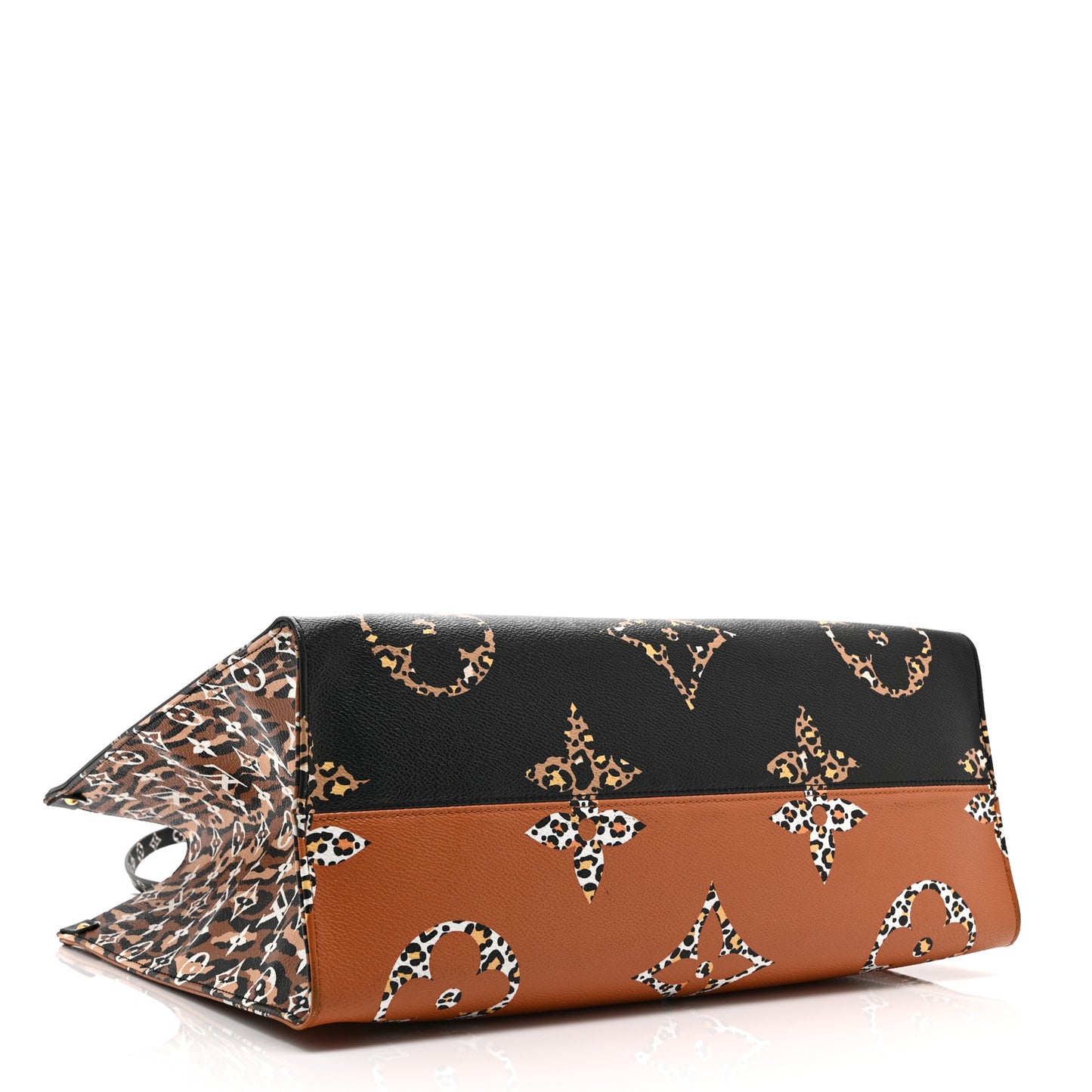Monogram Giant Jungle Onthego GM Black