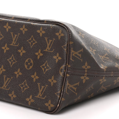 Louis Vuitton Monogram Neverfull MM 9 of 12