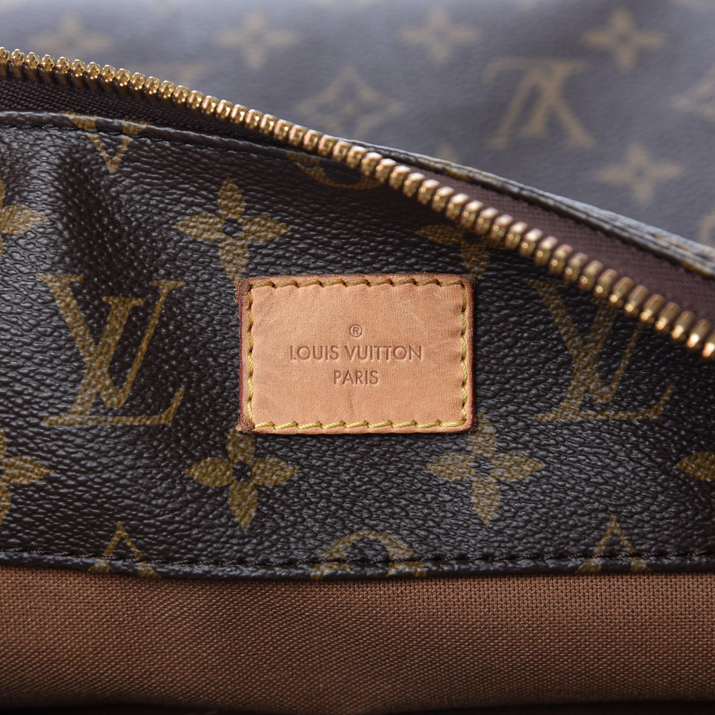 Monogram Sully MM