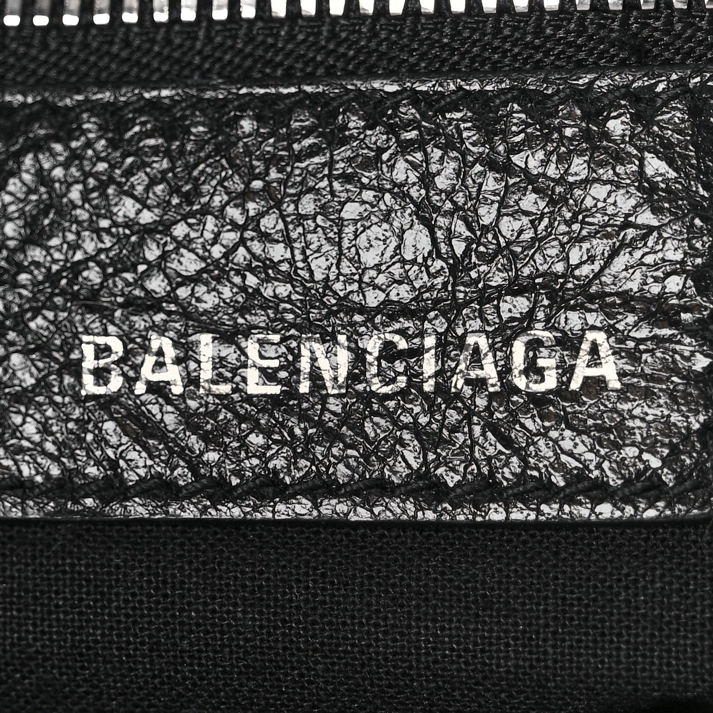 Agneau Arena Small Le Cagole Shoulder Bag Black