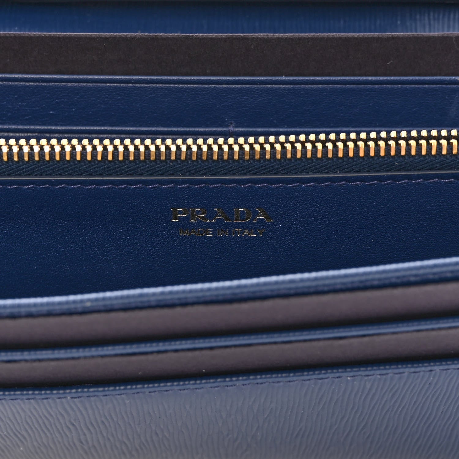Prada Vitello Move Metal Oro Chain Wallet Bluette 6 of 9