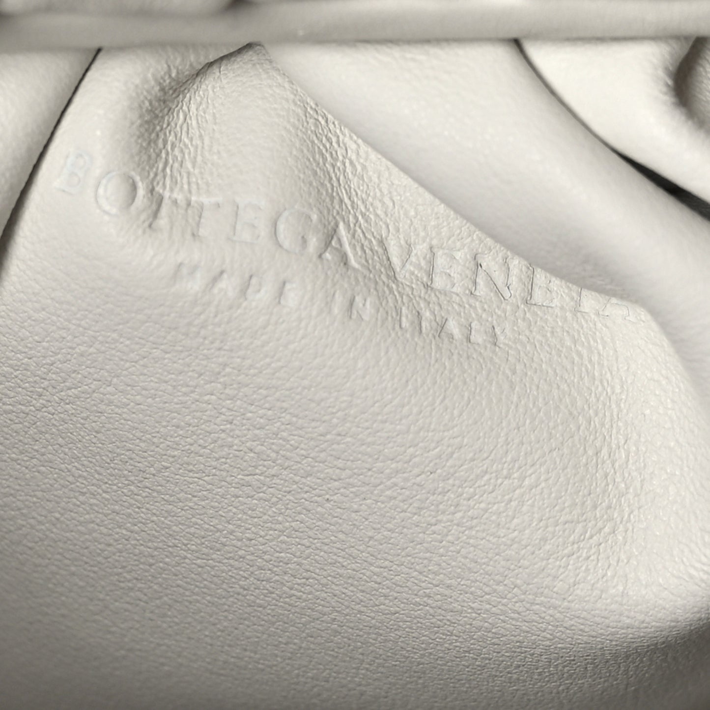 Smooth Butter Calfskin Small The Shoulder Pouch Plaster