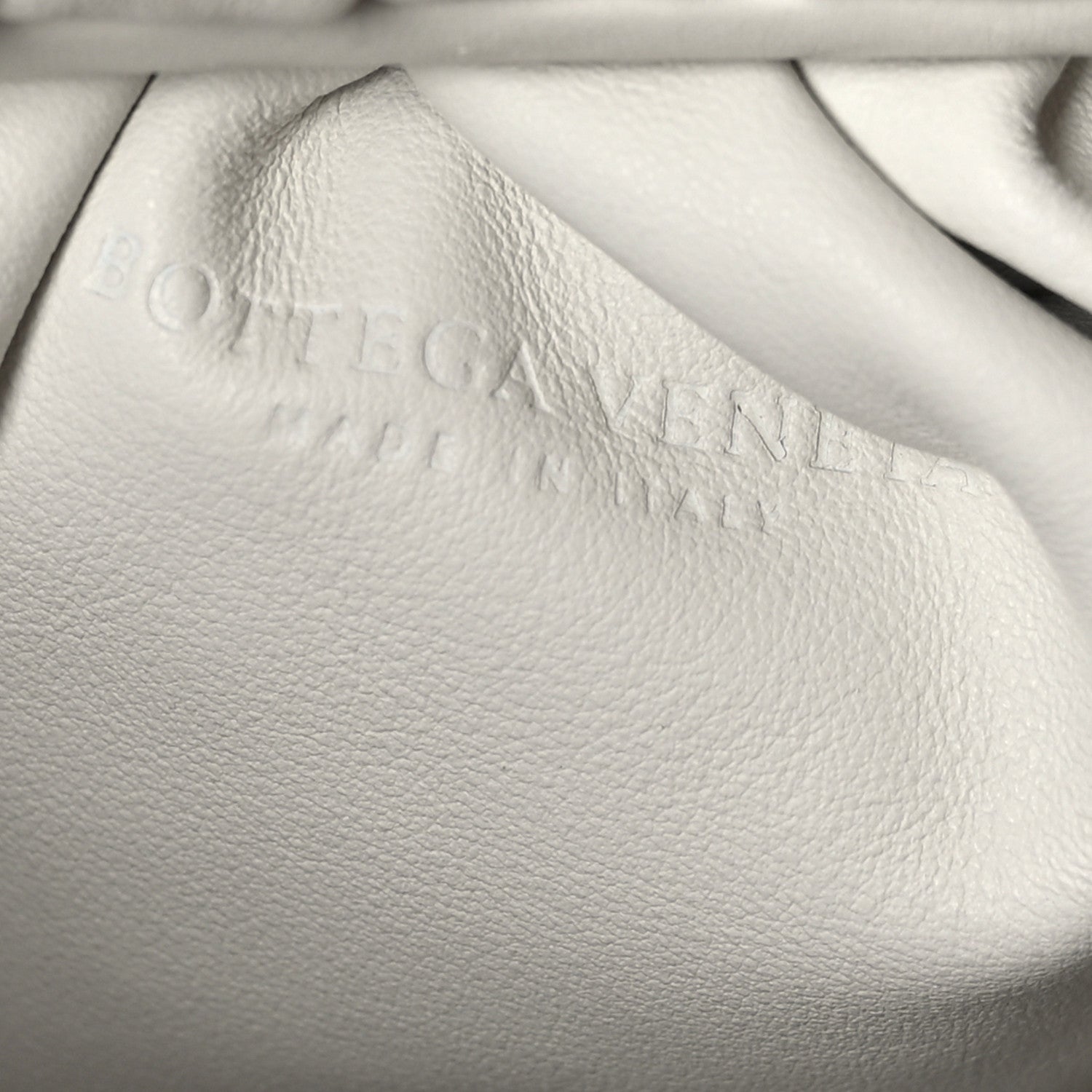 Bottega Veneta Smooth Butter Calfskin Small The Shoulder Pouch Plaster 6 of 8